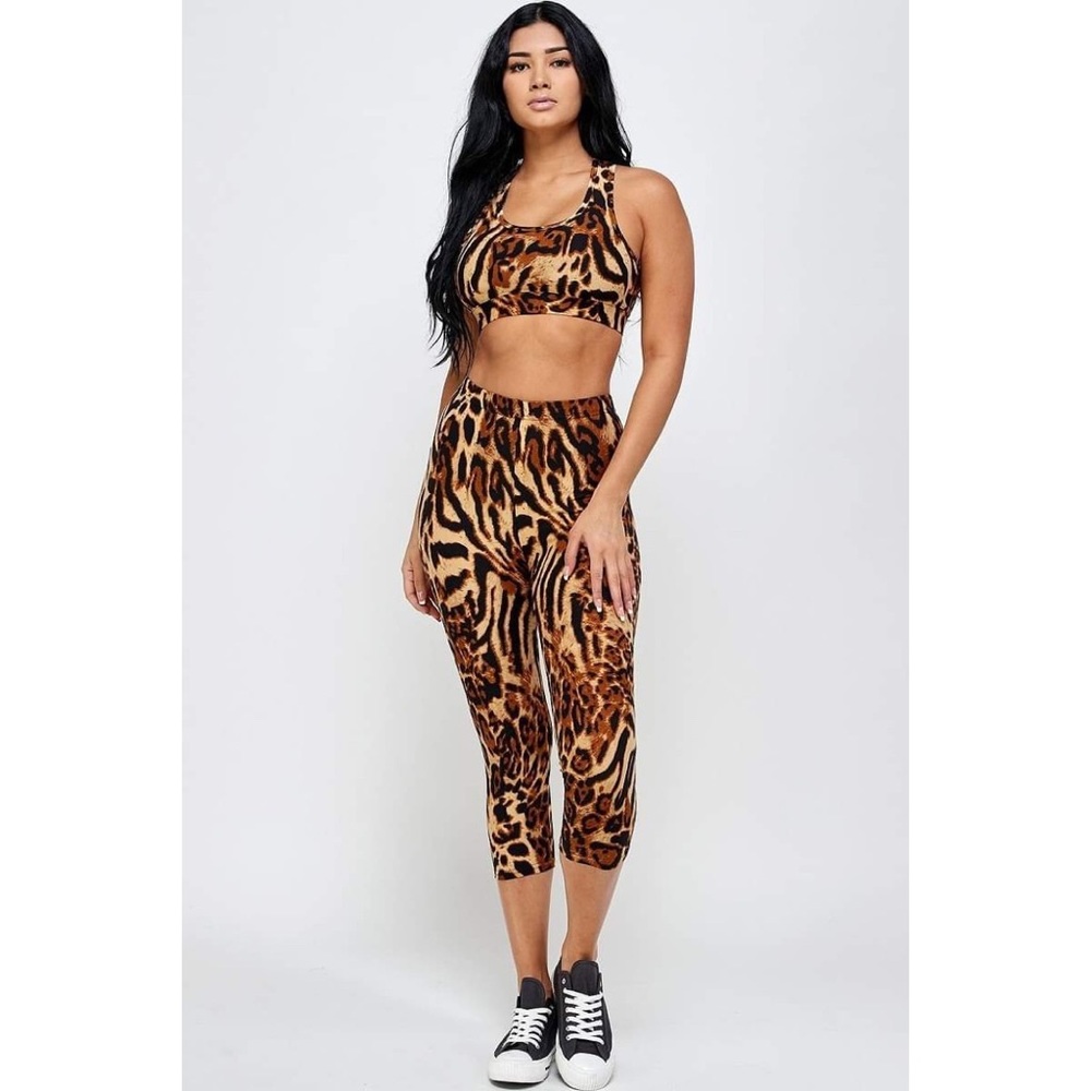 🌀💗 Animal Printed Bra & Yoga Set🔥